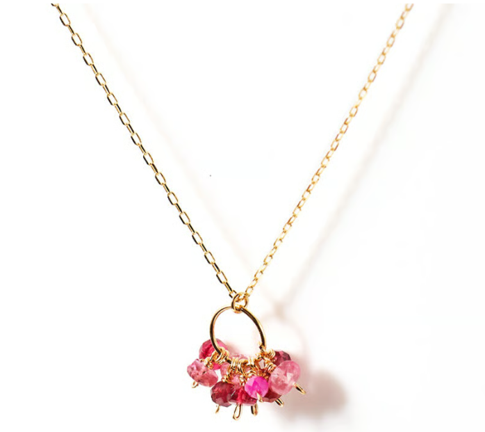 レッドストーンネックレス